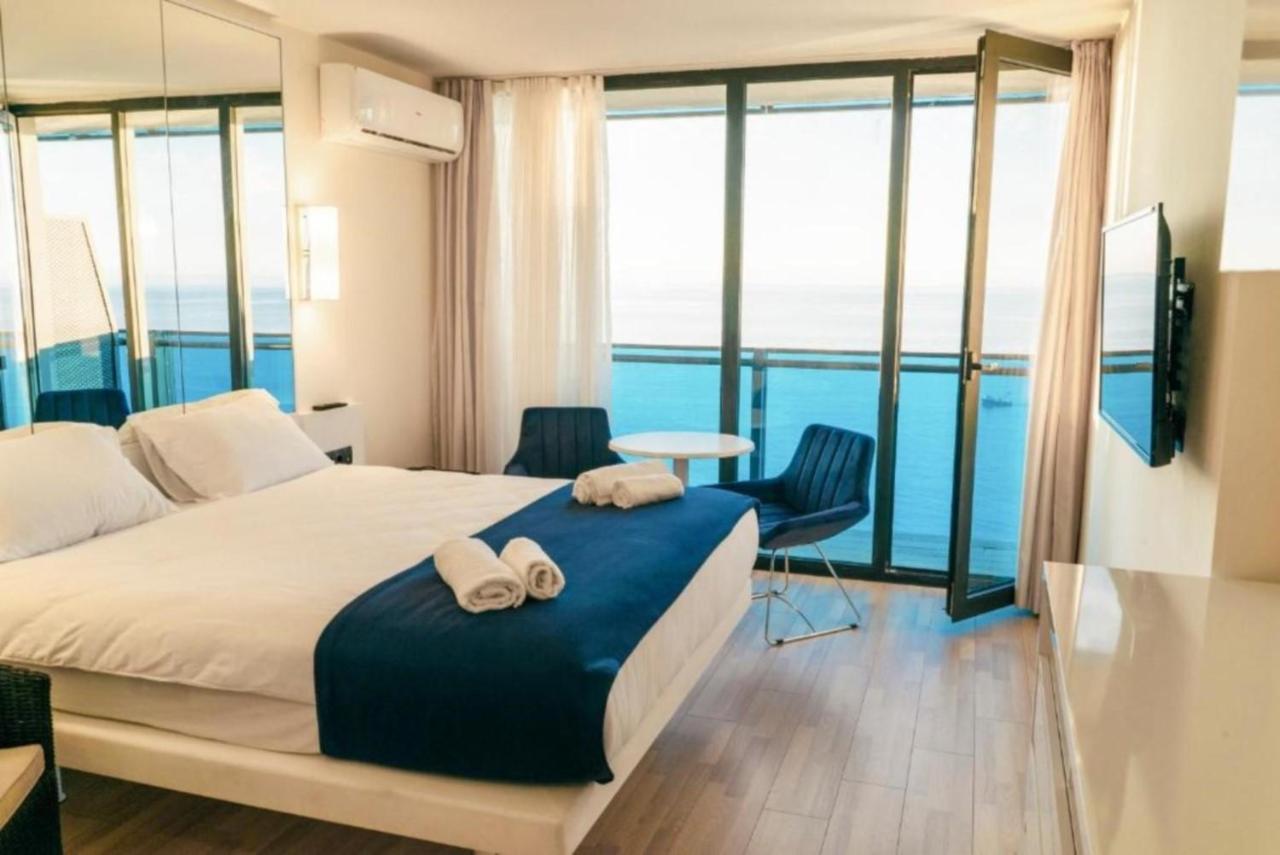 Aparthotel In Orbi City Батумі Екстер'єр фото