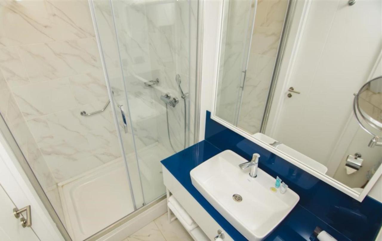 Aparthotel In Orbi City Батумі Екстер'єр фото