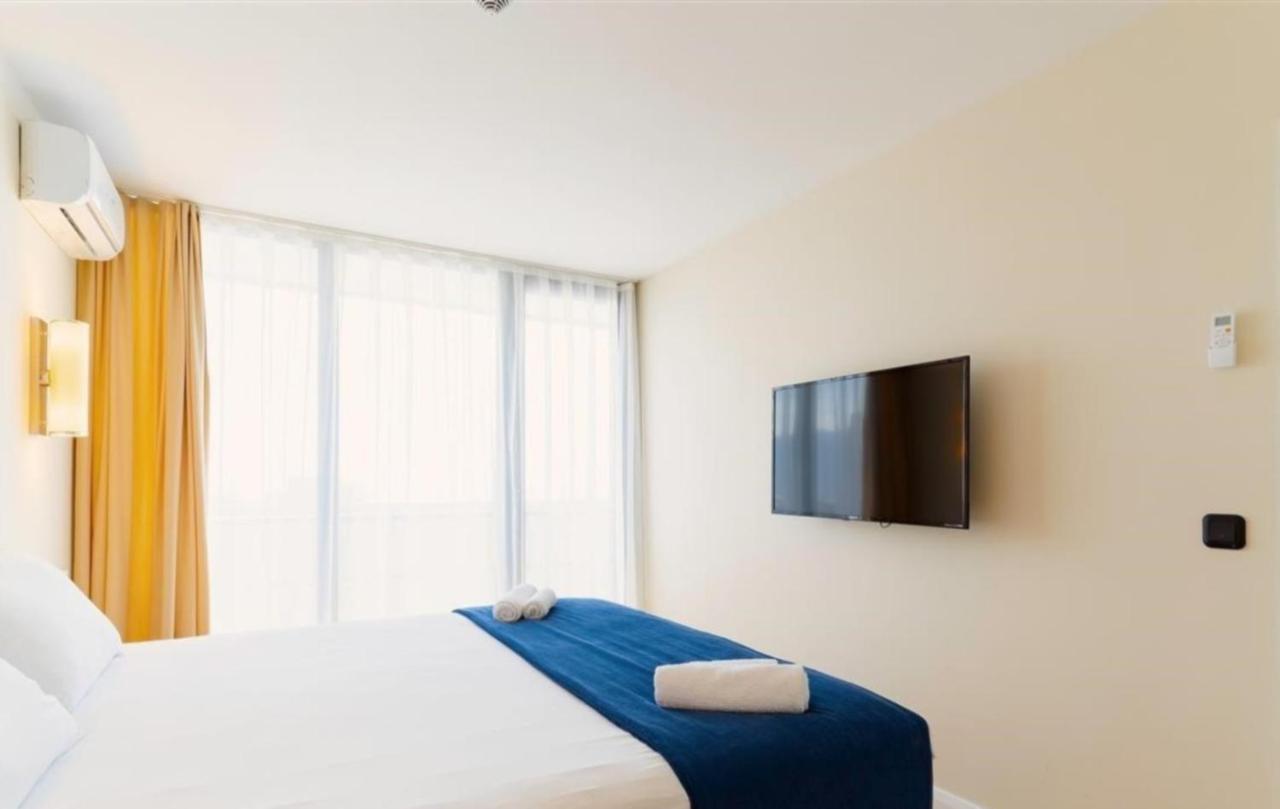 Aparthotel In Orbi City Батумі Екстер'єр фото
