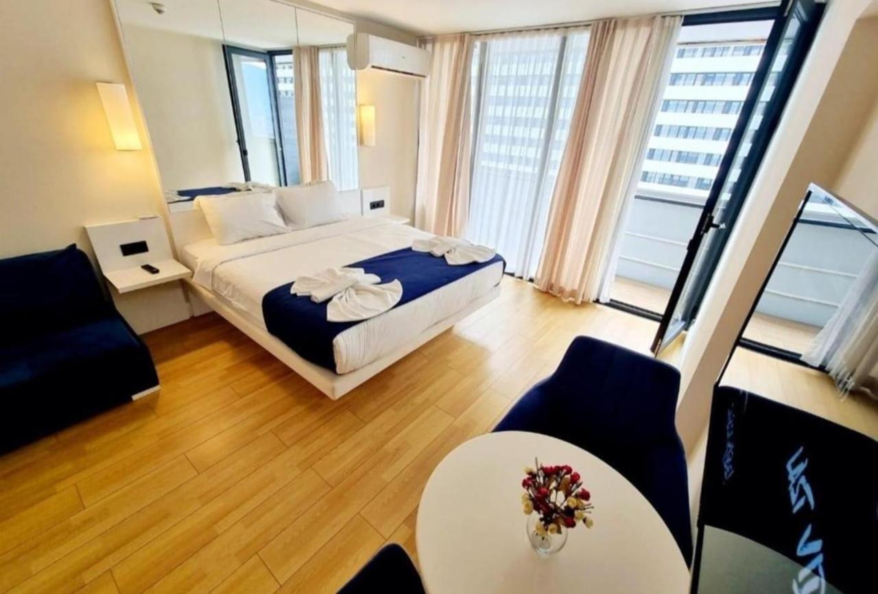 Aparthotel In Orbi City Батумі Екстер'єр фото
