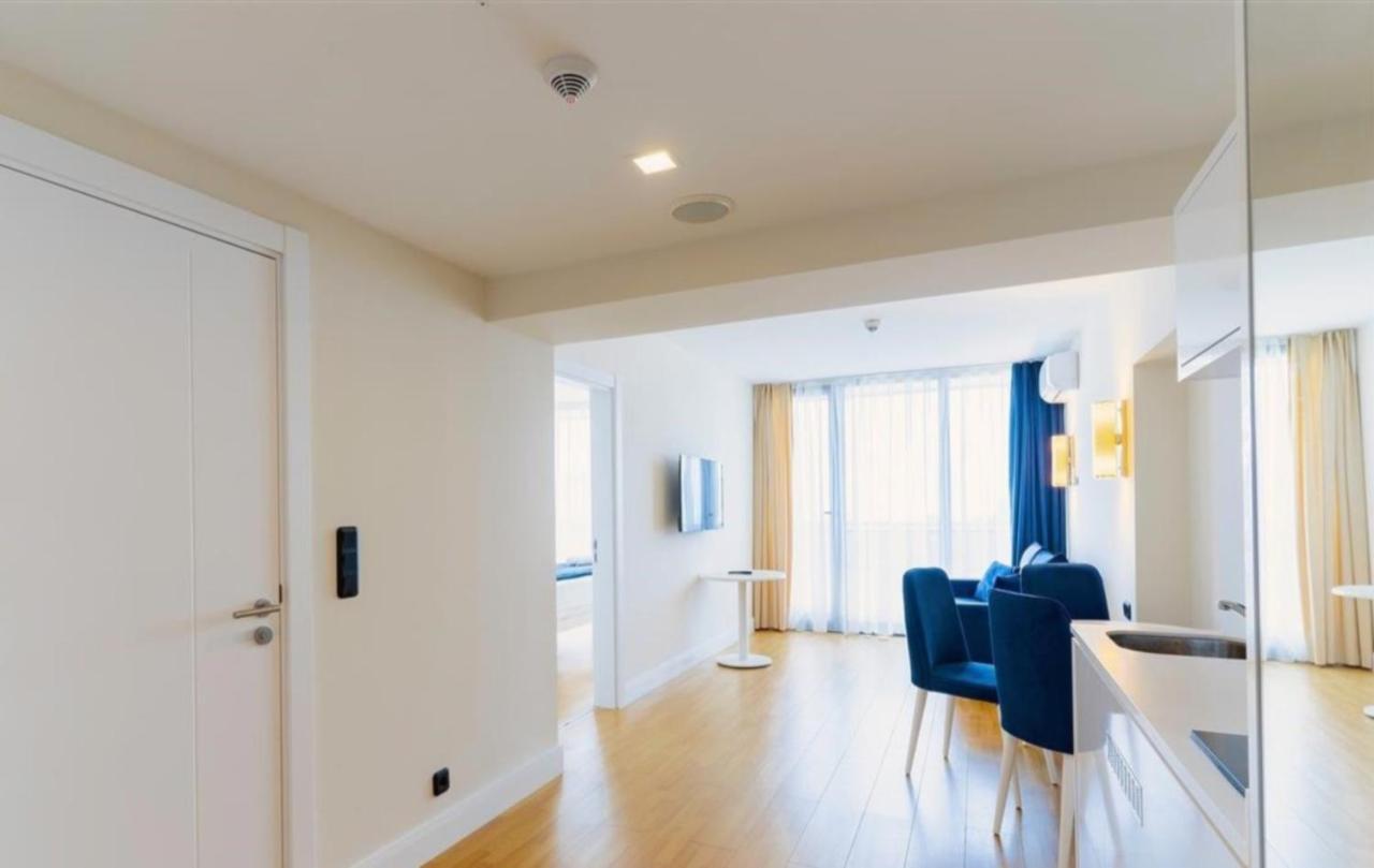 Aparthotel In Orbi City Батумі Екстер'єр фото